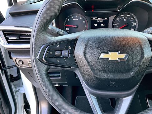 Used 2023 Chevrolet TrailBlazer LT w/ Convenience Package image 24