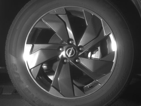 Used 2025 Nissan Rogue SV image 13