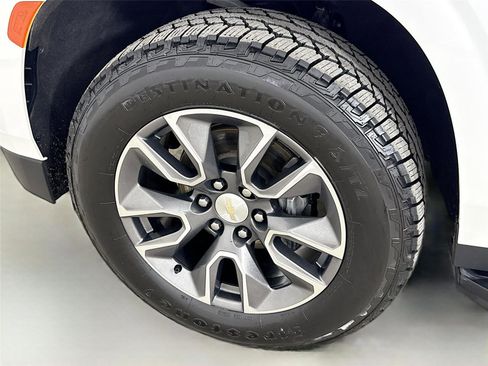 Used 2021 Chevrolet Tahoe LT AWD/4WD image 34
