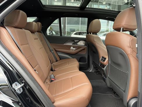 New 2026 Mercedes-Benz GLE 450 4MATIC image 16