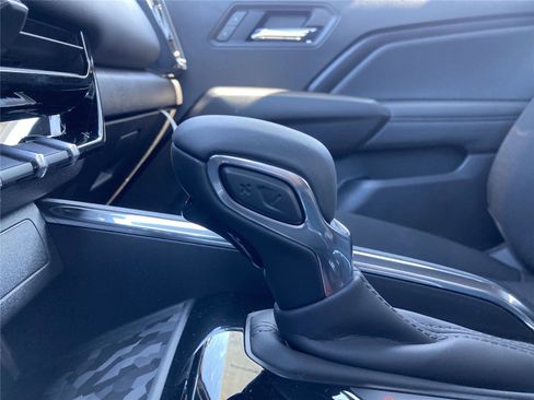 New 2026 GMC Canyon Elevation w/ Convenience Package image 31