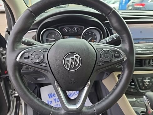 Used 2019 Buick Envision Essence image 11