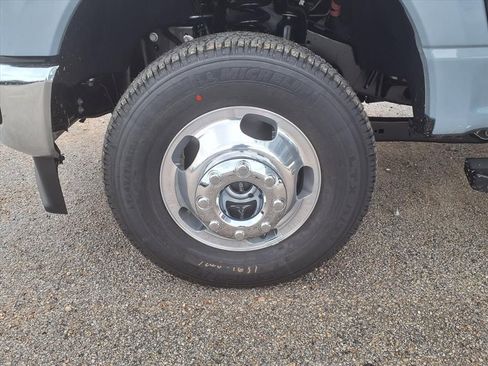 New 2026 Ford F350 Lariat AWD/4WD image 54