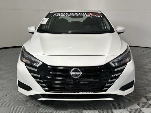 Certified 2025 Nissan Versa SV w/ Trunk Package FWD image 3