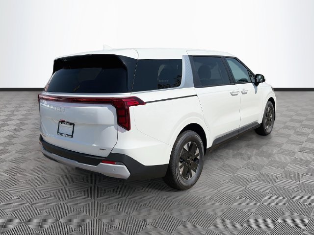 New 2026 Kia Carnival LXS FWD image 6