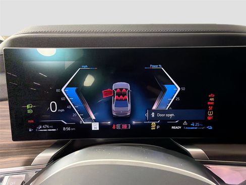 New 2026 BMW 750e xDrive AWD/4WD image 11