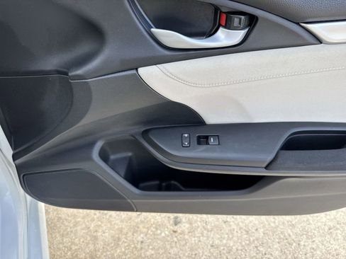 Used 2017 Honda Civic EX image 44