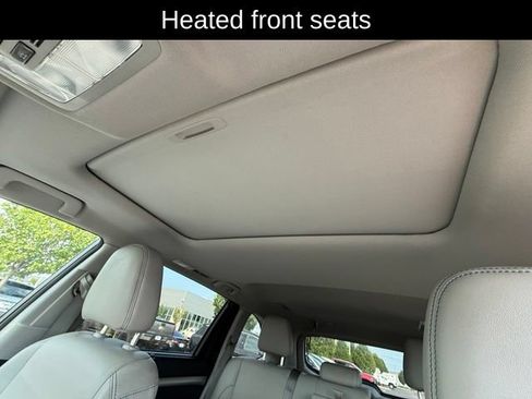 Used 2017 Toyota Highlander XLE AWD/4WD image 17