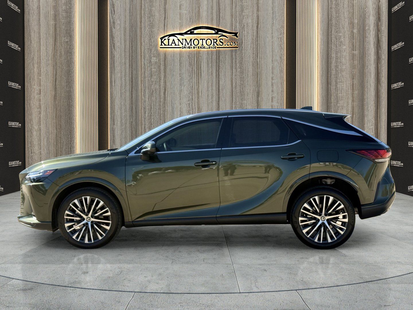 Used 2026 Lexus RX 350 Premium Plus w/ Accessory Package (Z1) FWD image 4