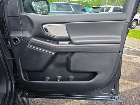 Used 2025 Ford Expedition Max XL AWD/4WD image 8