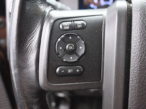 Used 2015 Ford F250 Lariat w/ Lariat Ultimate Package AWD/4WD image 18