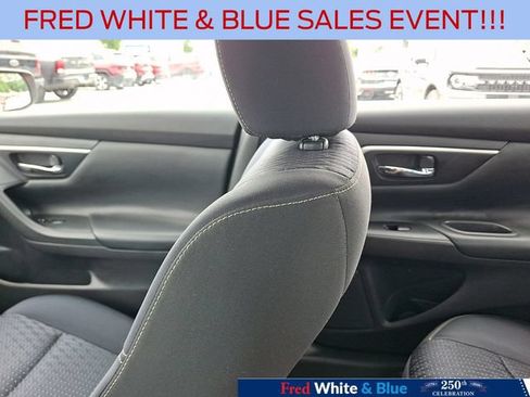 Used 2016 Nissan Altima 2.5 SV FWD image 17