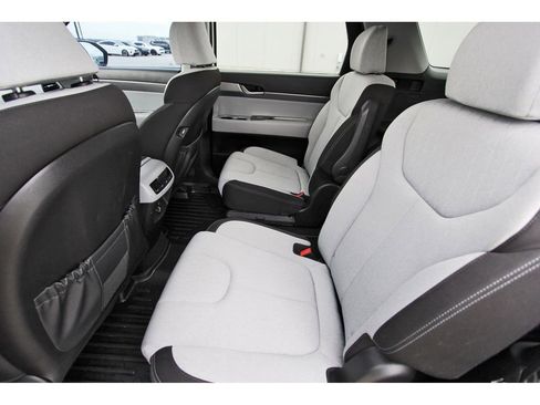 Used 2021 Hyundai Palisade SEL w/ Cargo Package image 7