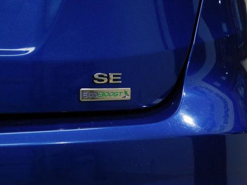 Used 2018 Ford Focus SE w/ SE Winter Package image 76