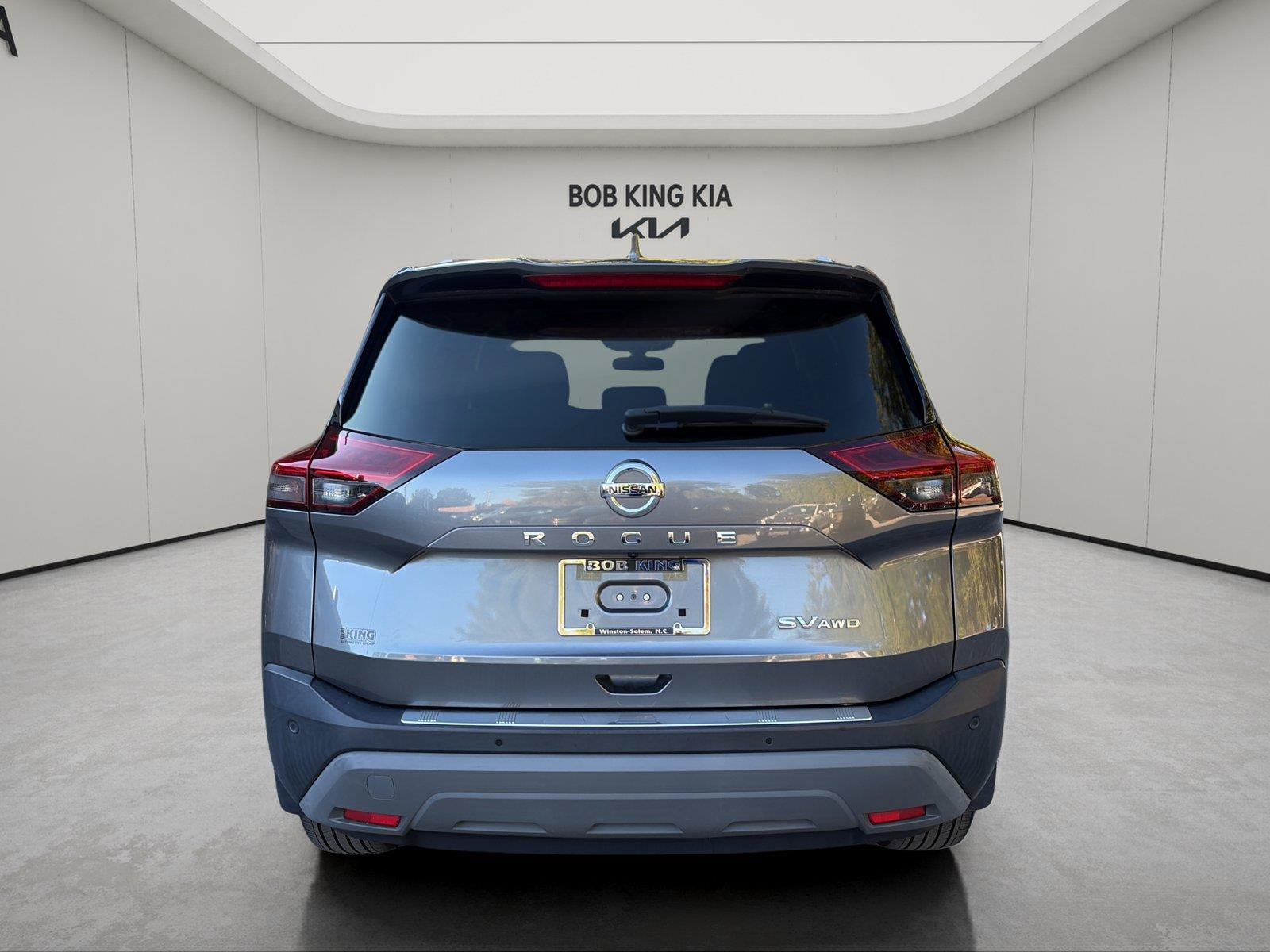 Used 2021 Nissan Rogue SV w/ Premium Package AWD/4WD image 4