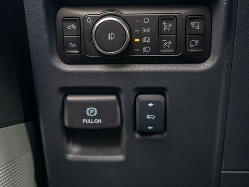 Used 2026 Ford F150 Raptor AWD/4WD image 43