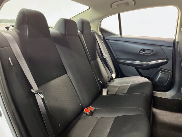 Used 2025 Nissan Sentra SV FWD image 14