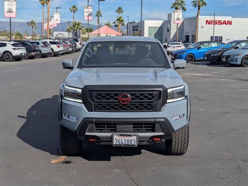 Used 2023 Nissan Frontier PRO-4X w/ Pro Convenience Package image 7