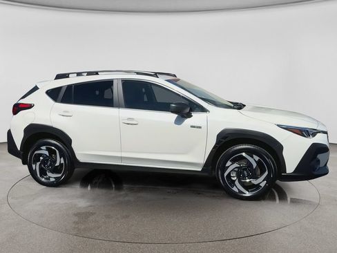 New 2026 Subaru Crosstrek 2.5i Limited w/ Crosstrek Mirror Package AWD/4WD image 9