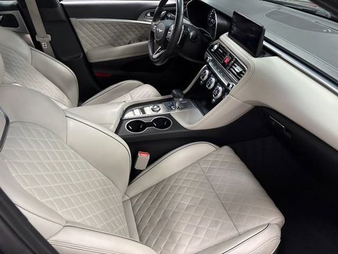 Used 2022 Genesis G70 3.3T w/ Sport Prestige Package AWD/4WD image 9