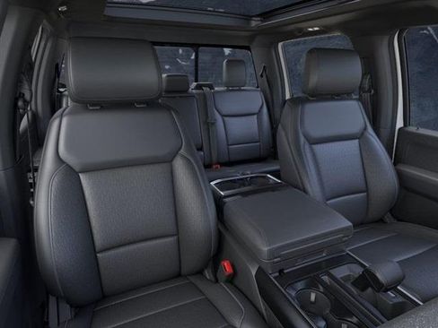 New 2025 Ford F150 Lariat w/ Equipment Group 501A Mid image 10