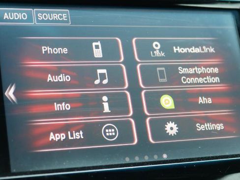 Used 2017 Honda Accord EX image 10