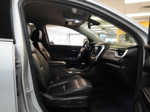 Used 2018 GMC Acadia SLT image 27