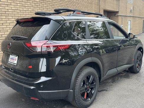 New 2026 Nissan Rogue SV w/ Rock Creek Premium Package AWD/4WD image 13