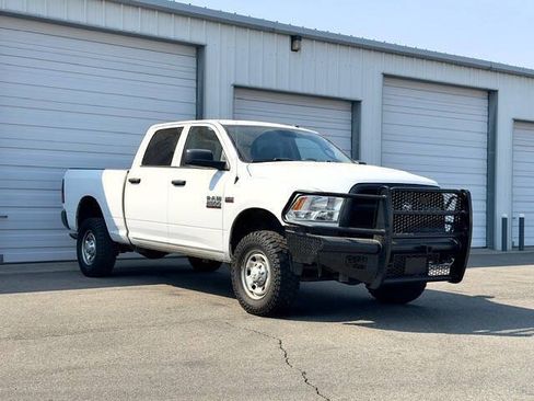Used 2018 RAM 2500 Tradesman w/ Protection Group AWD/4WD image 4
