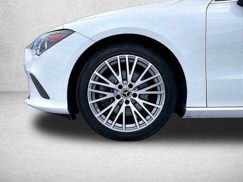 Used 2022 Mercedes-Benz CLA 250 image 8