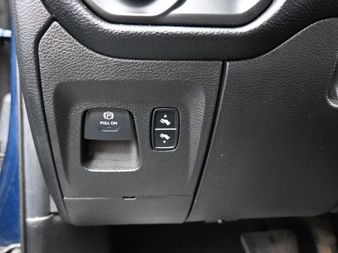 Used 2019 RAM 1500 Big Horn AWD/4WD image 20