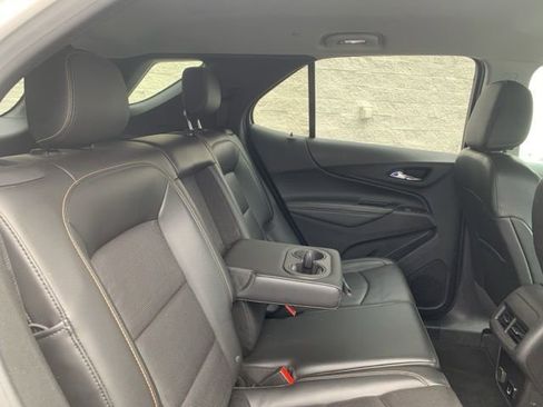 Used 2018 Chevrolet Equinox Premier image 36