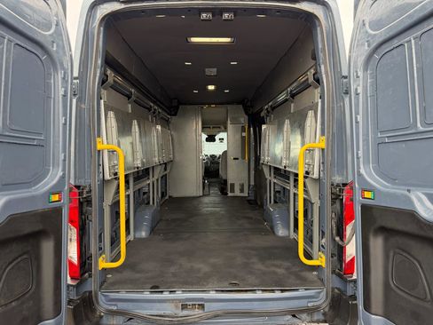 Used 2019 Ford Transit 250 148 High Roof Extended RWD image 24