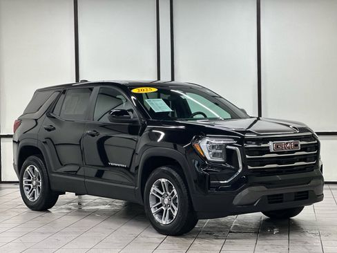 Certified 2025 GMC Terrain Elevation image 1