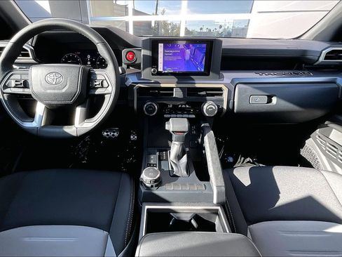 Used 2026 Toyota Tacoma TRD Sport AWD/4WD image 15