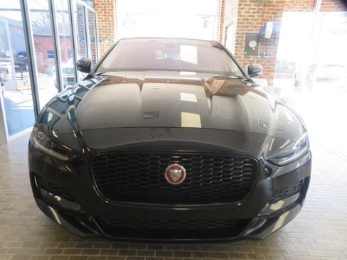 Used 2020 Jaguar XE S image 63