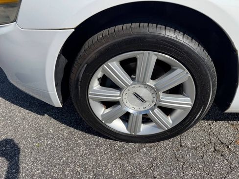 Used 2007 Lincoln MKZ FWD image 7