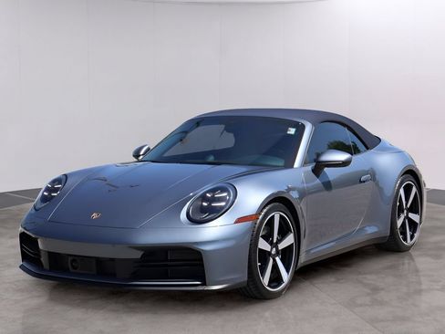 Certified 2025 Porsche 911 Carrera RWD image 6