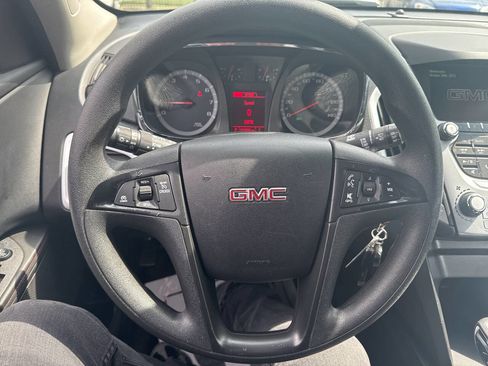 Used 2013 GMC Terrain SLE image 10