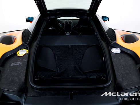 New 2026 McLaren GTS image 25
