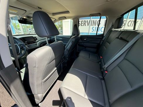 Used 2023 Honda Ridgeline RTL-E image 29