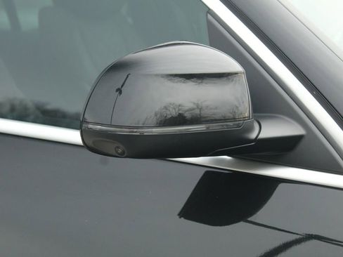 Certified 2024 BMW X5 xDrive40i w/ Premium Package image 12