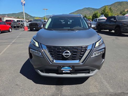 Used 2023 Nissan Rogue SV w/ SV Premium B Package AWD/4WD image 14