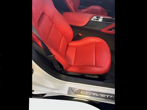 Used 2016 Chevrolet Corvette Z06 w/ 2LZ Preferred Equipment Group RWD image 11