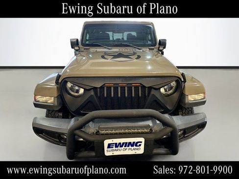 Used 2020 Jeep Gladiator Sport w/ Quick Order Package 24S AWD/4WD image 2