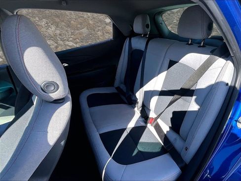 Used 2017 Chevrolet Bolt LT image 23