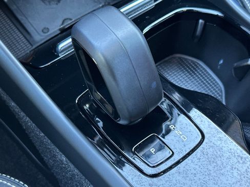 Certified 2023 Volvo C40 P8 Recharge Ultimate w/ Protection Package Premier image 26