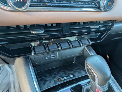 Used 2023 GMC Canyon AT4 w/ AT4 Premium Package image 12