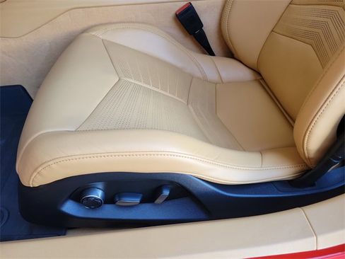 Used 2020 Chevrolet Corvette Stingray Premium Cpe w/ 3LT Preferred Equipment Group image 21