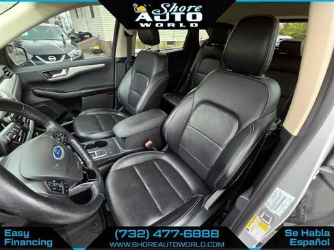 Used 2020 Ford Escape SEL FWD image 10